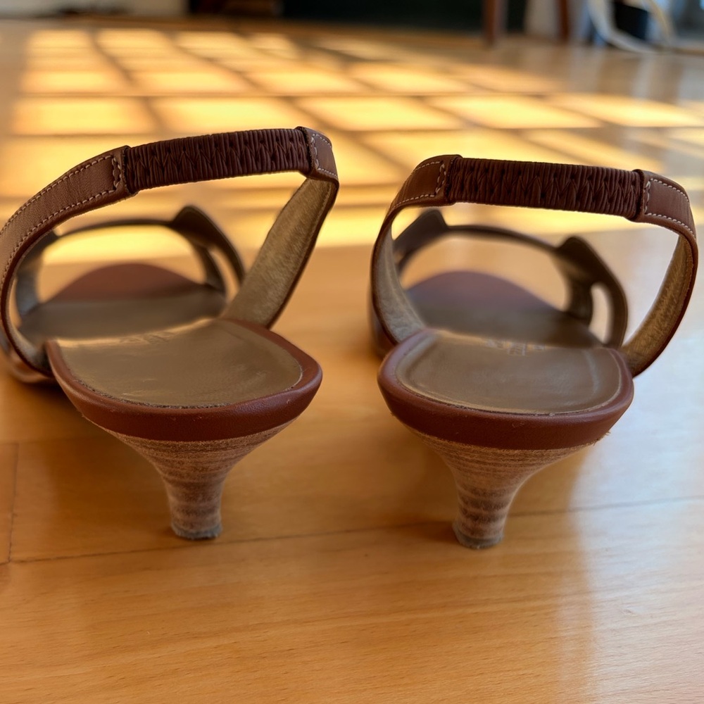 36.5 Hermes Brown Women's kitten heel sling back - Picture 3 of 7